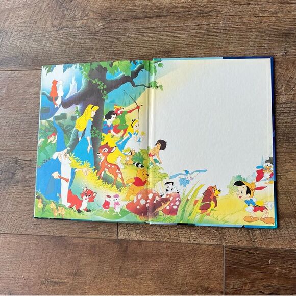 1989 Little Mermaid - Disney Book , Pre-Owned Hardcover - Picture 9 of 13